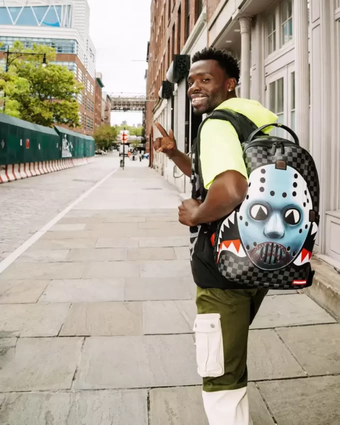 Sí, no saldré con la mochila. Sí, no saldré con la mochila.