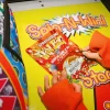 ¡TARJETA DE RASPAR SPRAYGROUND – GANA UNA MOCHILA, UN OSO DE PELUCHE O UNA MALETA!