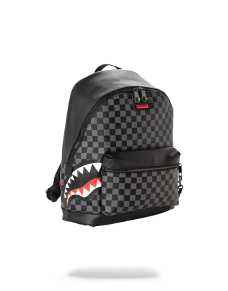 TIBURONES EN PARÍS (EDICIÓN A CUADROS NEGROS)