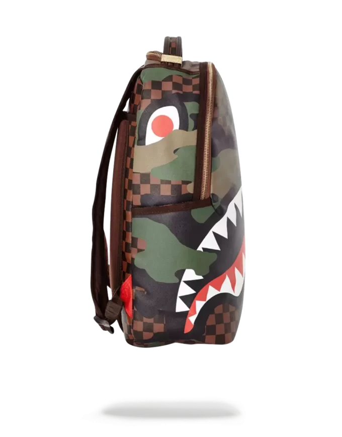 TIBURONES EN PARÍS (EDICIÓN CAMUFLAJE) TIBURONES EN PARÍS (EDICIÓN CAMUFLAJE)