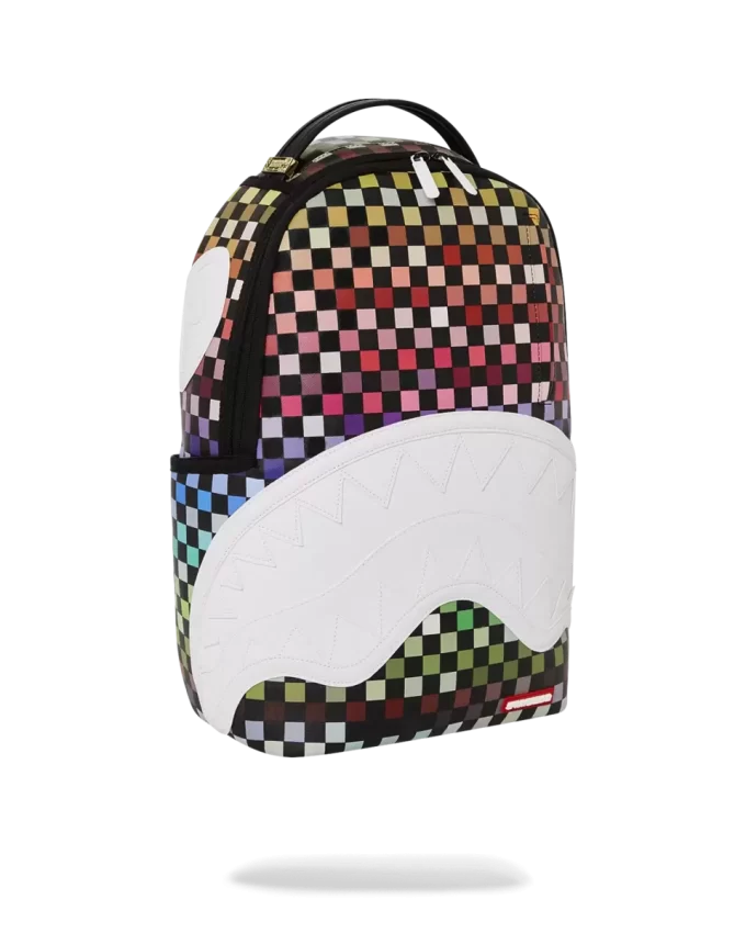 TIBURONES EN PARÍS LA MOCHILA DE LA CUADRÍCULA (DLXV) TIBURONES EN PARÍS LA MOCHILA DE LA CUADRÍCULA (DLXV)