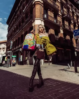 TMNT COMO UNA MOCHILA LIGERA