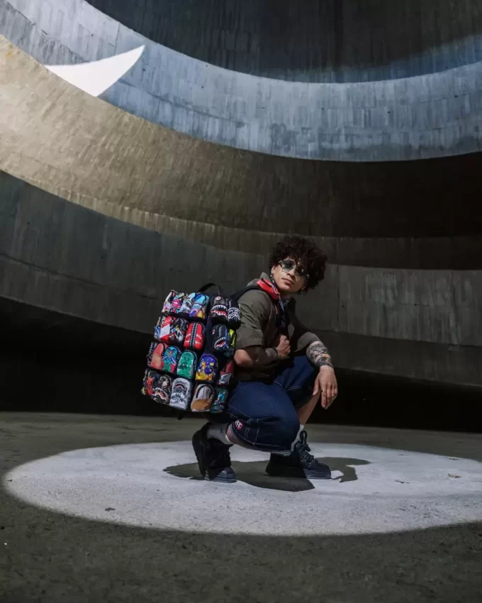 TODOS LOS BOLSOS DEL MUNDO – EDICIÓN ESPECIAL 15 ANIVERSARIO TODOS LOS BOLSOS DEL MUNDO – EDICIÓN ESPECIAL 15 ANIVERSARIO
