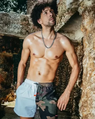 Traje de baño tipo short con camuflaje Split Bite